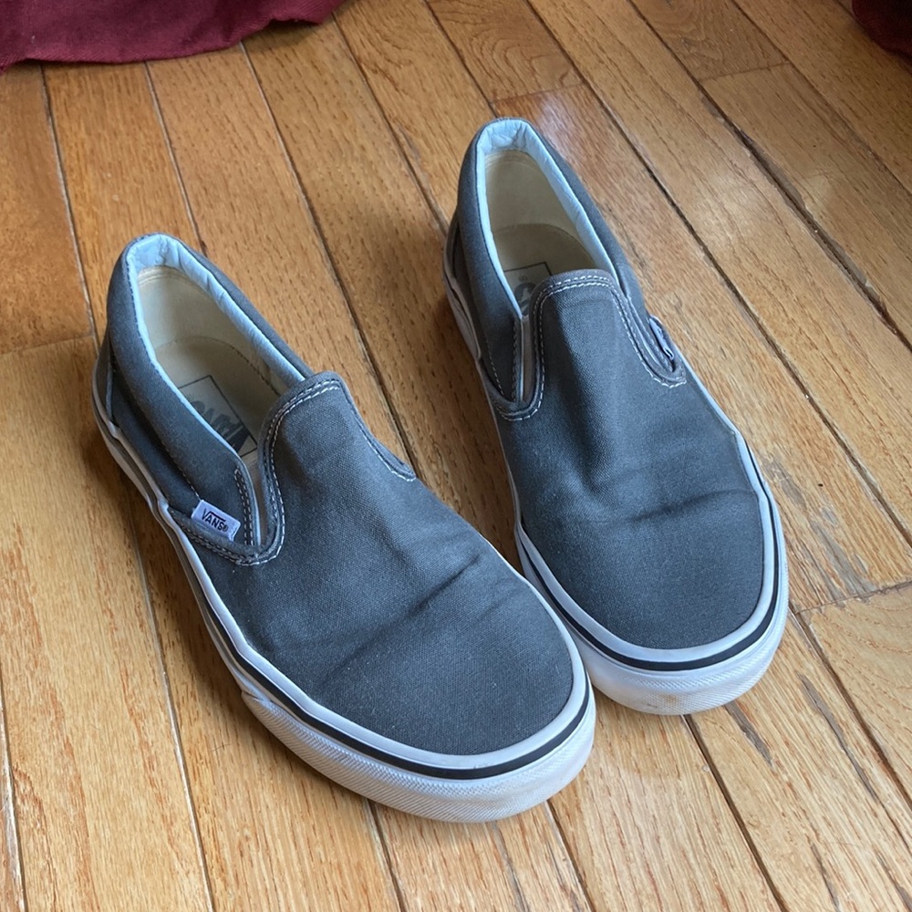 Vans tennis shoes, women’s 9, men’s 7.5
